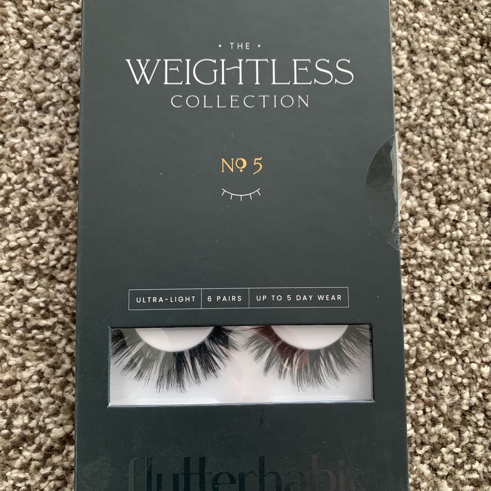 Flutterhabit Weightless Collection No. 5 Lashes